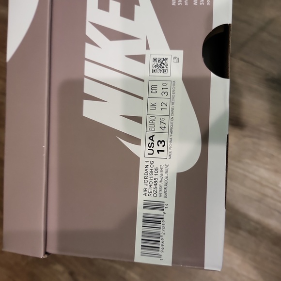 Jordan 1 Retro High OG Mauve - Picture 12 of 12